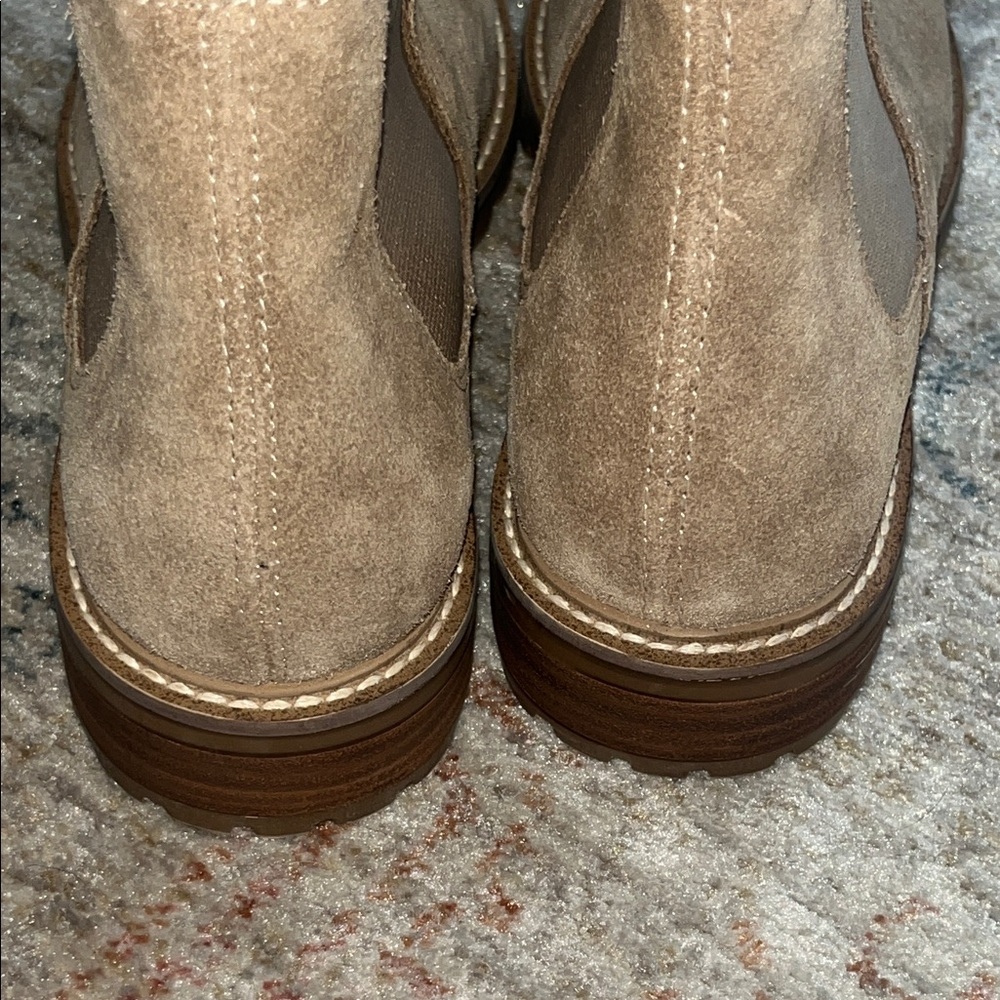 Steve Madden Brown Suede Ankle Booties - Picture 11 of 11
